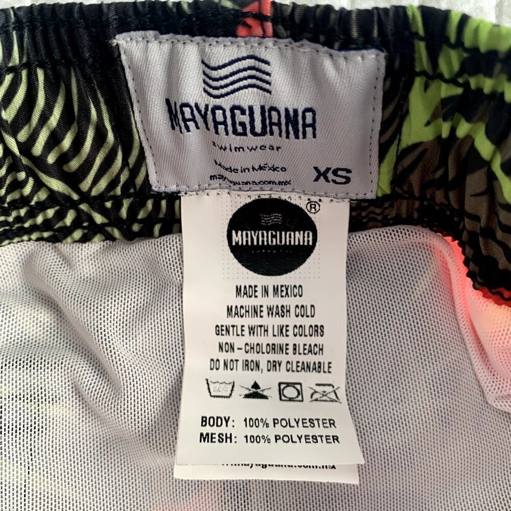 Mayaguana Honolulu Boys Youth Swim Trunks NEW SZ XS (8/10?) Black Red Floral - Picture 6 of 11
